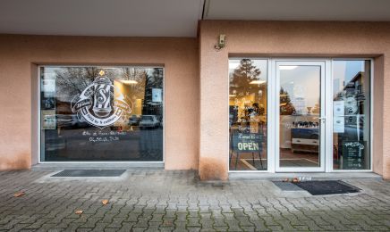 1932 By S Coiffure  : Coiffeur à Saint-Cergues
