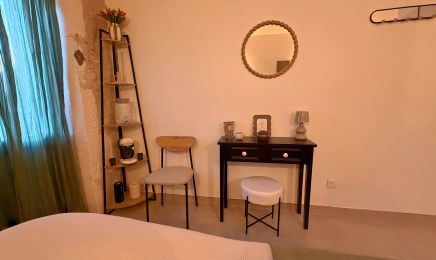 Amologie - centre bien être et beauté - Saint-Rémy-de-Provence : Coiffeur à Saint-Rémy-de-Provence