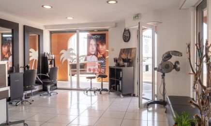 Saona Coiffure : Coiffeur à Port-de-Bouc