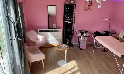 Betty Beauty Nails & Lash by’LS : Institut de beauté à Lapalud