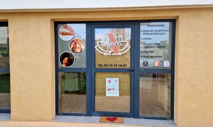 Nathea : Barbier à Saint-Cyr-sur-Mer