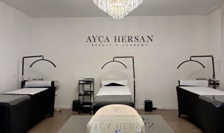 Ayca Hersan Beauty & Academy: Kosmetikstudio in Würselen