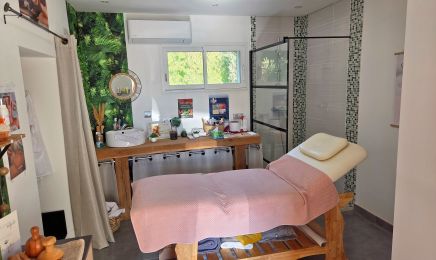 Nature évasion  : Institut de beauté à Les Mages
