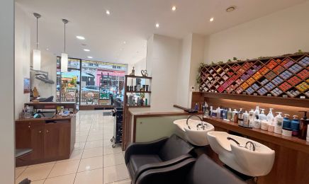 KPL Coiffure By Laura  : Coiffeur à Paris