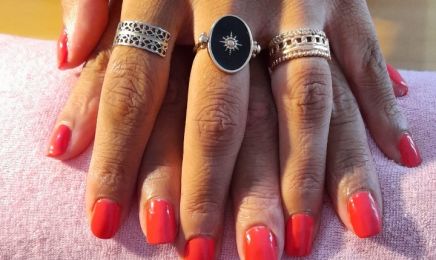 Les Cils des Filles - Réhaussement de cils - Semi permanent - Spray tan - Hydrafacial : Manucure à Bordeaux Cauderan