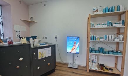 L & Beauté : Manucure à Canet