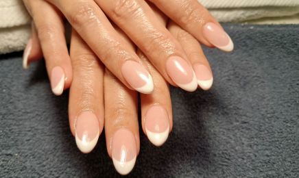 V Chloé Nails : Manucure à Rueil-Malmaison