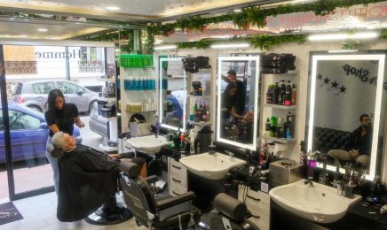 Cinq Étoiles - Barber & Institut - Saint-Mandé : Coiffeur à Saint-Mandé