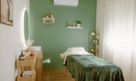 ASTERIA - CENTRE BIEN-ÊTRE ET ESTHÉTIQUE  : Coiffeur à Portes-lès-Valence