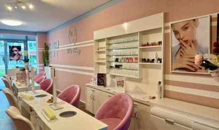 Cami 2 Nails - Beauty: Kosmetikstudio in Dresden