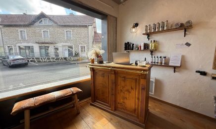 Mélanie Coiffure & Nails  : Coiffeur à Valdahon