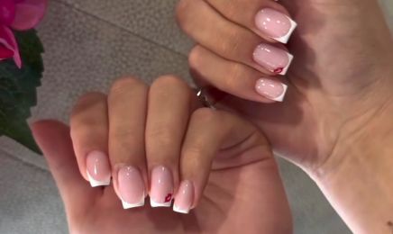 Amina Nails : Manucure à Bron