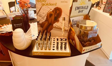 Nellis Oase Sonnenstudio & Sauna: Nagelstudio in Schwanewede