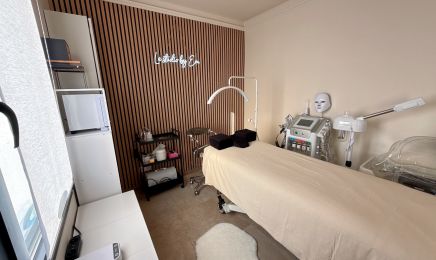 Le studio by Em : Institut de beauté à Blanquefort