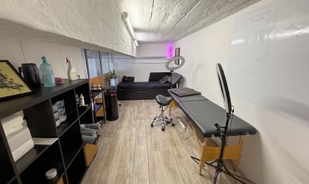 At Home Barbershop By Darkumoya Tattoo : Barbier à Montrouge