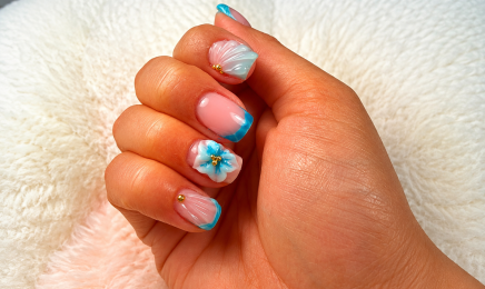 Glow Nail Studio : Manucure à Morteau