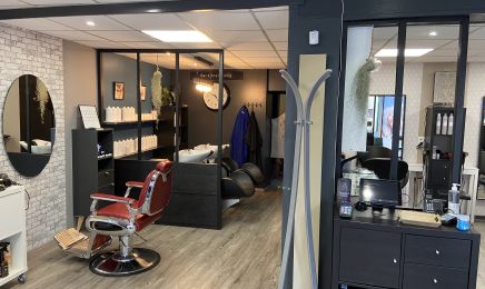 YOANN R : Barbier à Valréas