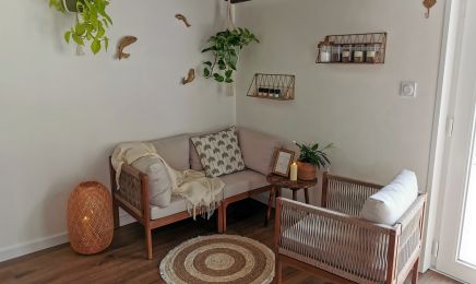 Cape aux Merveilles : Coiffeur à La Couronne