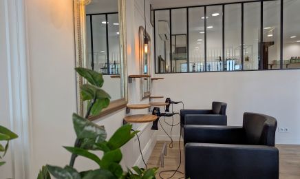 Le lieu . Maison capillaire (Aquaz) : Coiffeur à Venansault