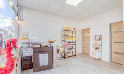 AURELIE ESTHETIK : Manucure à Sainte-Livrade-sur-Lot