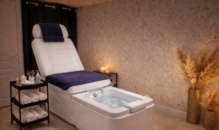 Dames Beauty - Mery sur oise  : Manucure à Méry-sur-Oise