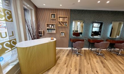 Signé Greg : Coiffeur à Wormhout