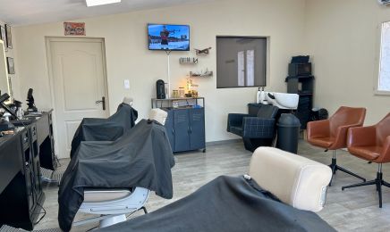 Moustache et Compagnie  : Coiffeur à Villeneuve-lès-Avignon