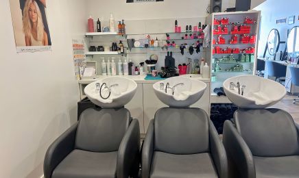 Beauté by Manon  : Coiffeur à Bias