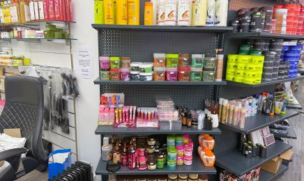 Cosmétique Konate Coiffure : Coiffeur à Strasbourg