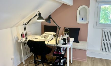 Chez Coco : Institut de beauté à Janneyrias