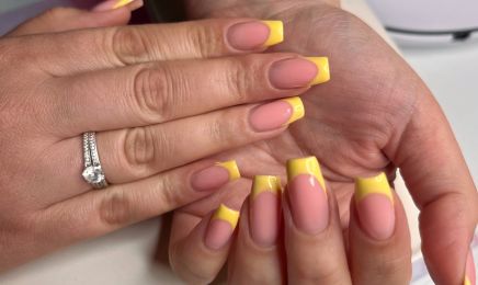 LEYOVA BEAUTÉ : Manucure à Brignoles