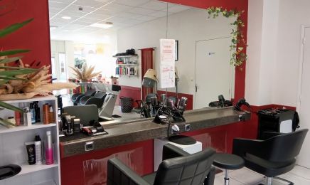 Elodie Coiffure - Chez Coiffure Lydie : Coiffeur à Rieupeyroux