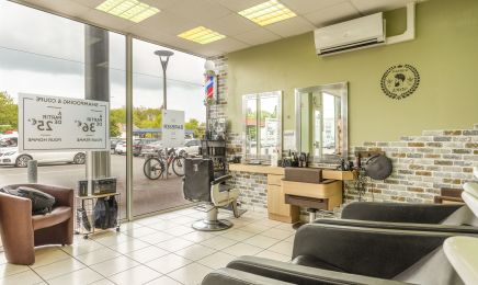 CLEAR Coiffure - Chartres : Manucure à Chartres