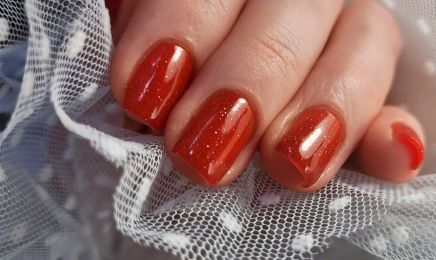 Alina Nails 64 : Manucure à Anglet