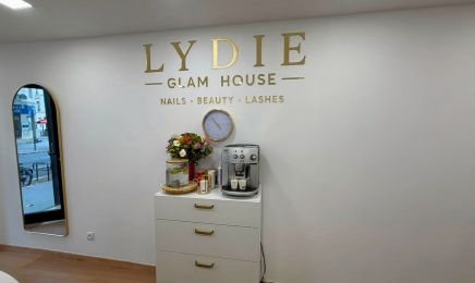 Lydia Glam House : Manucure à Paris