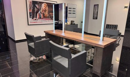 Haarwerk München - Oberpollinger : Friseur in München