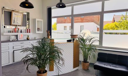 Timeless Hair : Friseur in Krayenberggemeinde