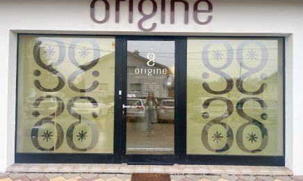 Origine : Institut de beauté à Essert
