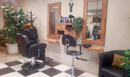 En Visage  et moi : Coiffeur à Aniane