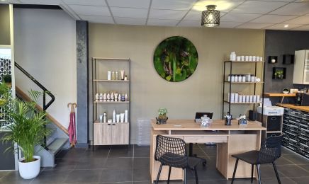 LInstitut Capillaire Sabine Rougeon : Coiffeur à Saint-Georges-des-Coteaux