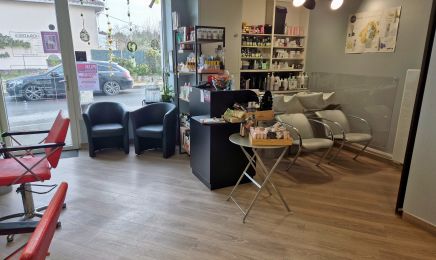 Amel Coiff : Coiffeur à La Peyratte