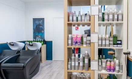 By Andrea : Coiffeur à Volstroff