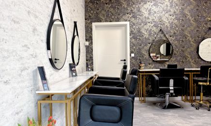 Friseursalon Wiola Grat: Nagelstudio in Flensburg