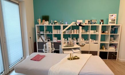 JL Kosmetik & Fußpflege: Kosmetikstudio in Borchen