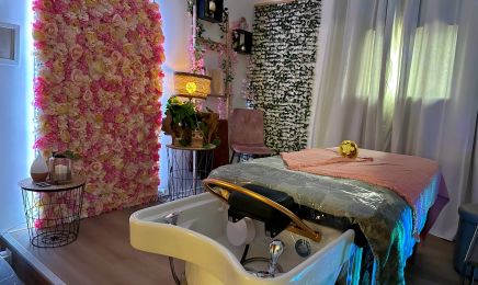 Au salon chez Julia, Coiffeur & Head Spa : Coiffeur à Granville