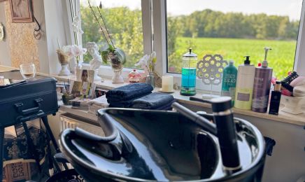 Claudia Rausch - Hair and Make-Up Artist: Kosmetikstudio in Ritterhude