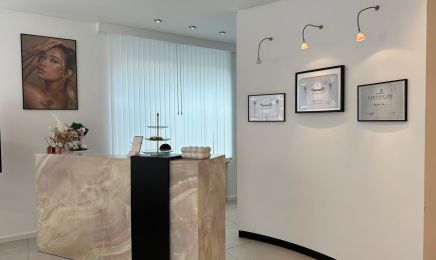 Nhi Aesthetics: Kosmetikstudio in Volkach