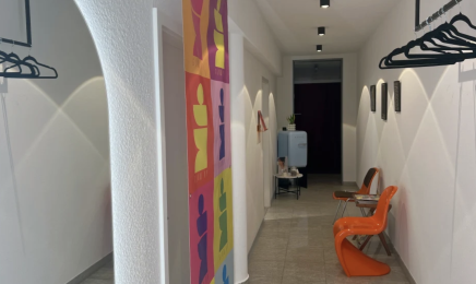 Glow Up Jana Wilmsmeier: Friseur in Hüllhorst