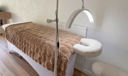 Lashbylouanne   : Institut de beauté à Dax