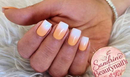 Sandrine Beautynails : Manucure à Tréméven